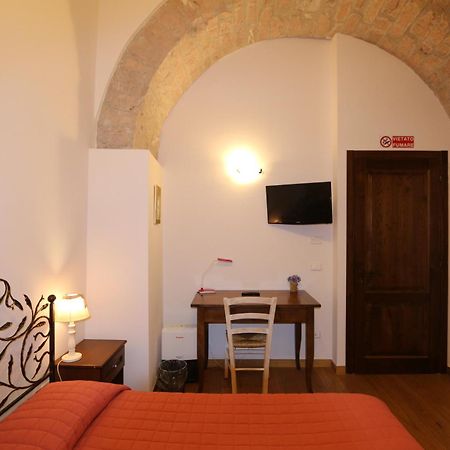 La Casina Colorata Hotel อัสซิซี ภายนอก รูปภาพ