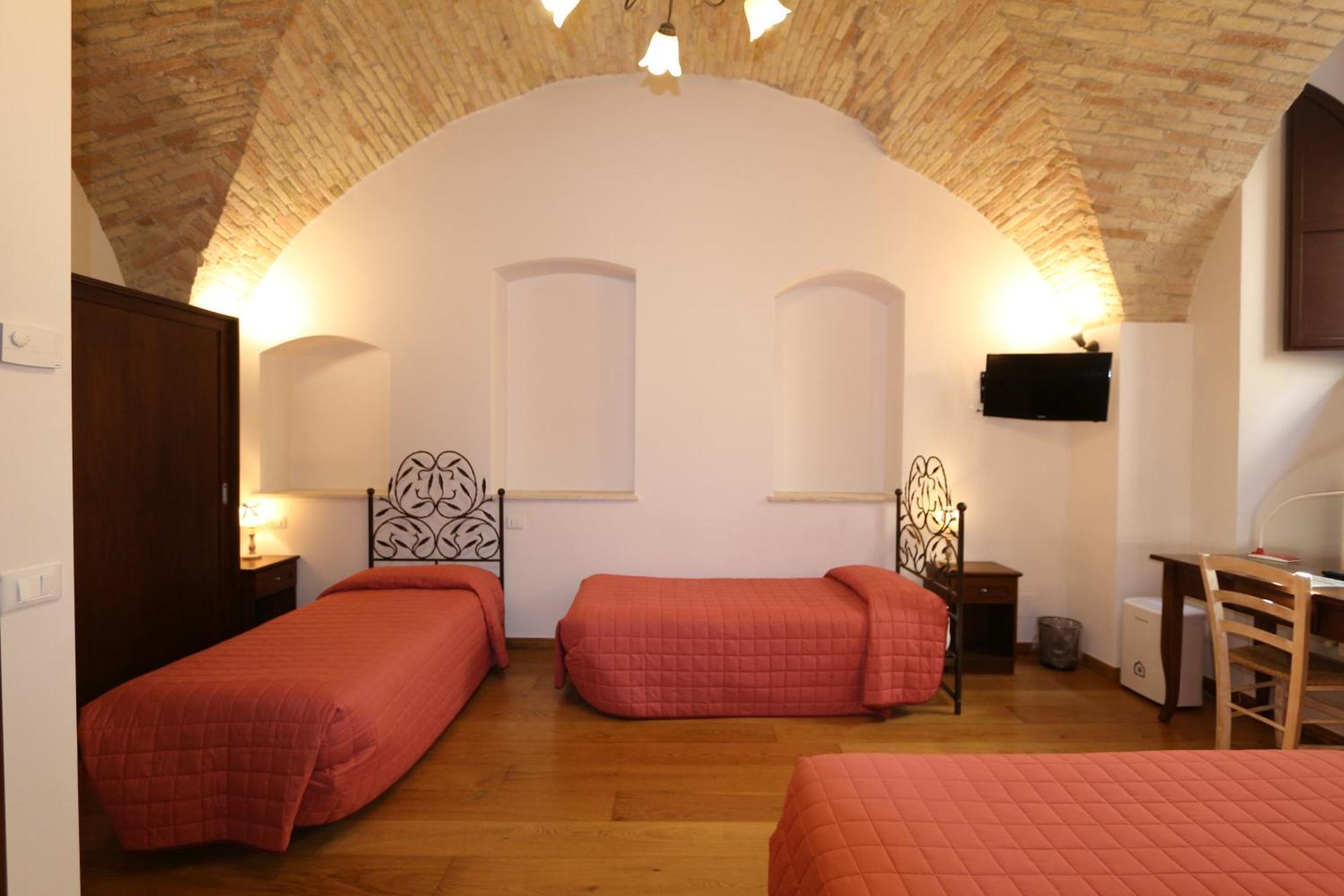 La Casina Colorata Hotel อัสซิซี ภายนอก รูปภาพ